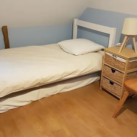 Maison Bethanie Bed & Breakfast Russy